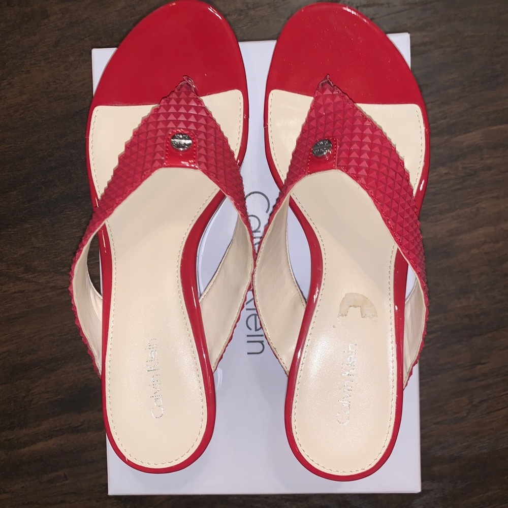 Calvin Klein 9.5M Gemma wedge sandal